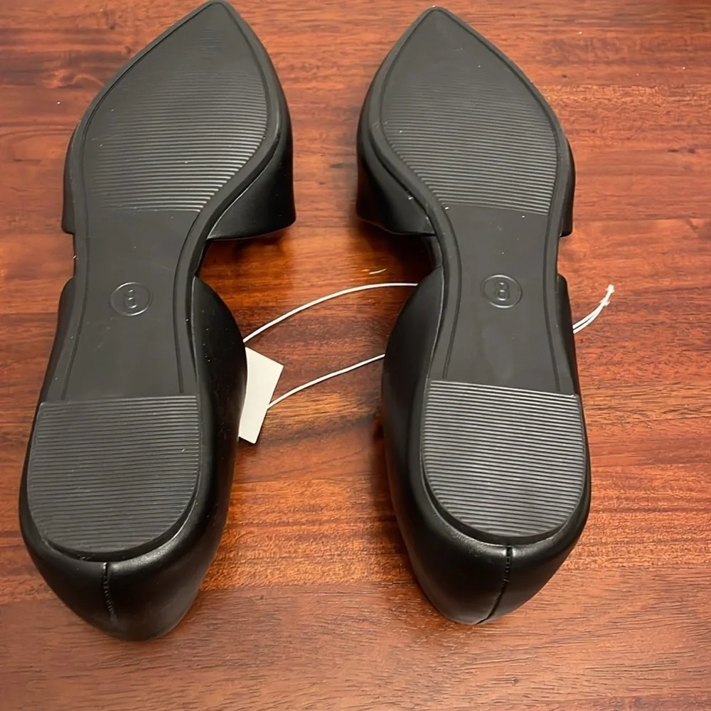 A New Day flat woman’s Black Julie Ae126 show new size  8